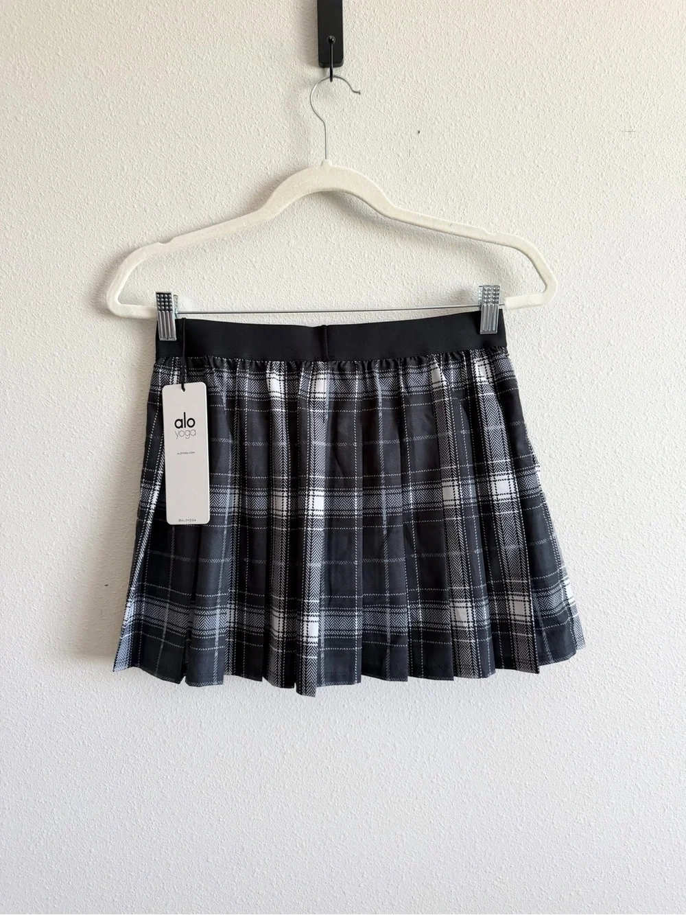 NWT Alo Yoga Legacy Plaid Varsity Tennis Skirt Medium